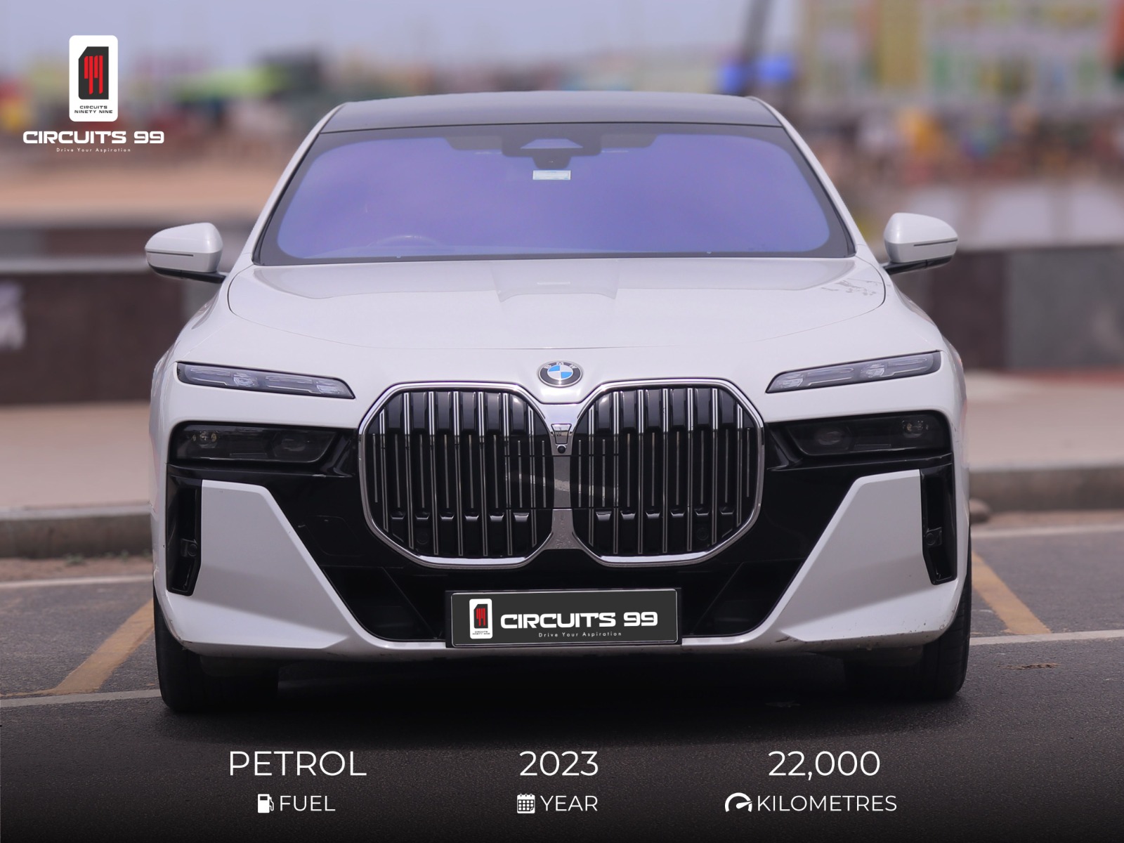 BMW 740i