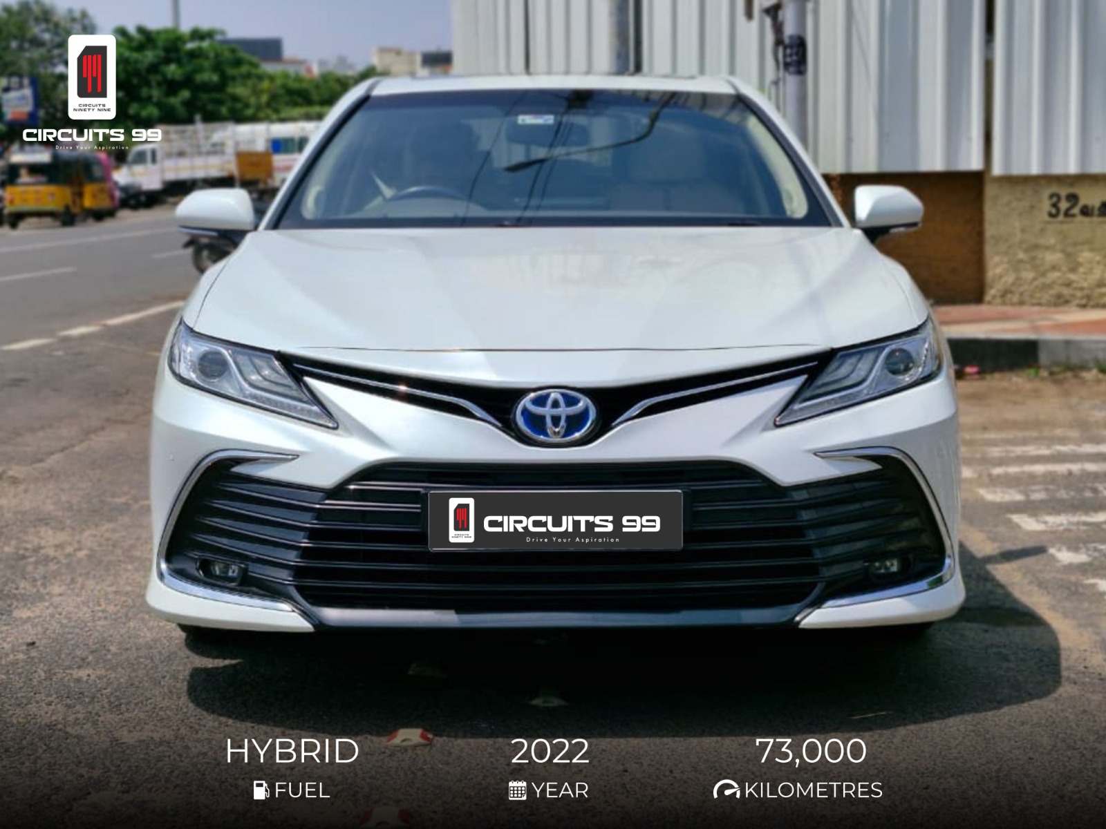 TOYOTA CAMRY